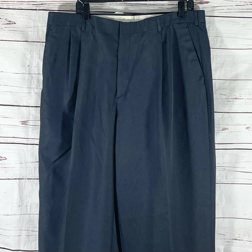 Savane Pants Mens Size 38x32‎ Grayish Blue Pleated Front Dress Pants